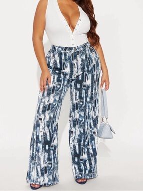 Fashion Nova Plus Size Blue Abstract Print Wide Leg Pants